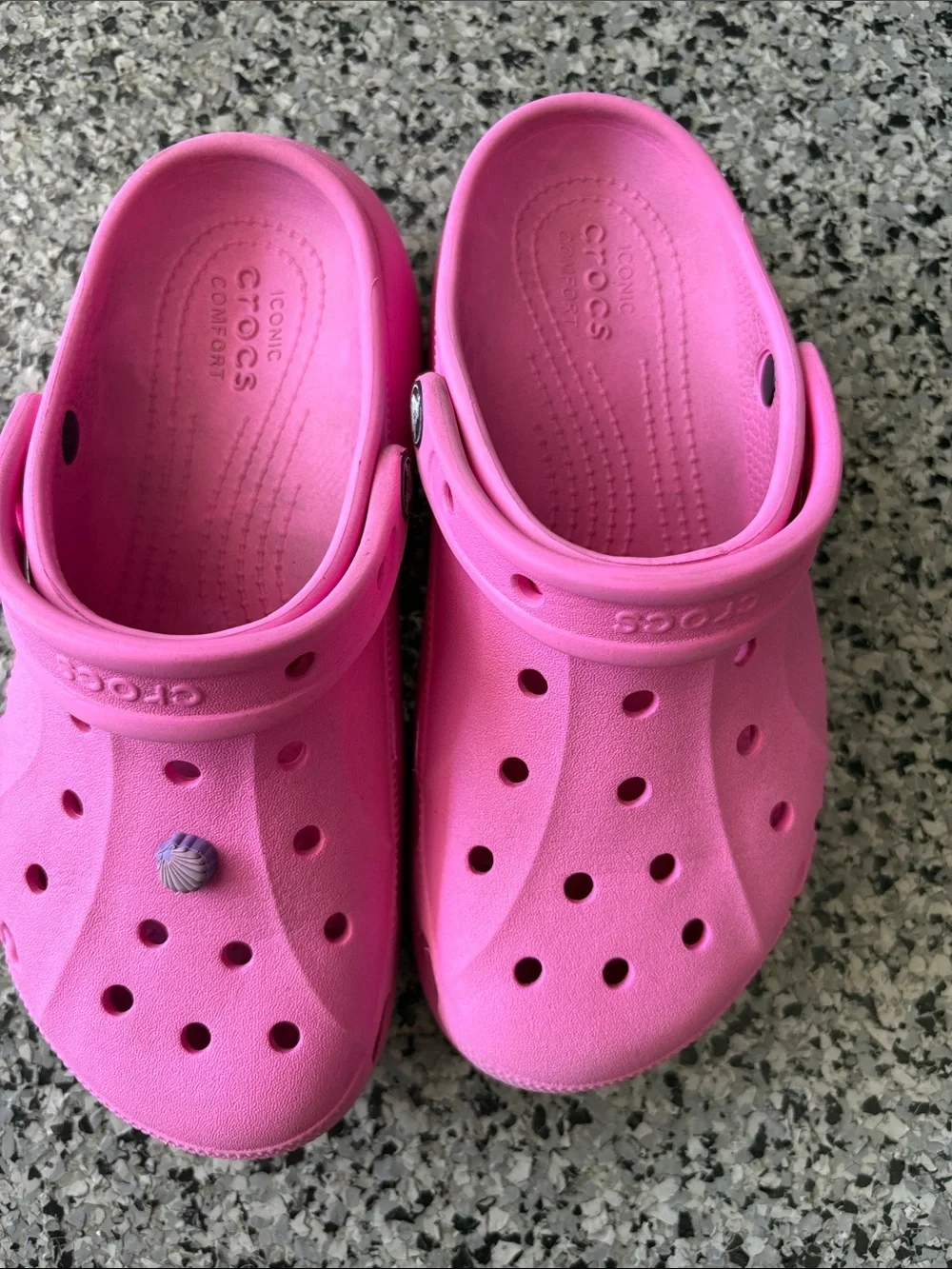 CROCS Kids Classic Clog in Hot Pink